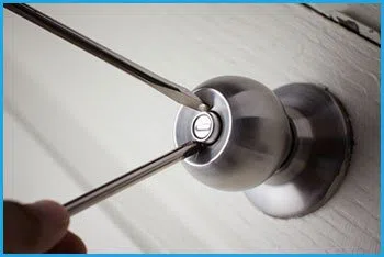 Beaverton Lock & Locksmith Beaverton, OR 503-837-3025 - 8a-unlock-service